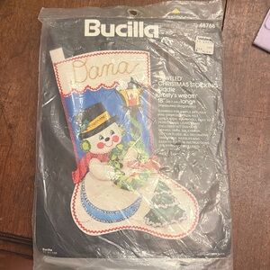 Vintage Bucilla kiddie frosty’s wreath 18” Felt Stocking Kit,new & sealed